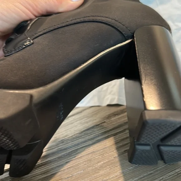 Prada Brushed leather and nylon booties fits size 5.5 / 36 EU black - Picture 12 of 17